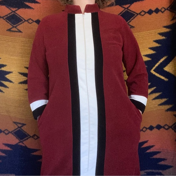 Vintage Vanity Fair House Dress Robe. Zip Up. Pockets. Size 10. USA. 70’s. - Picture 14 of 15